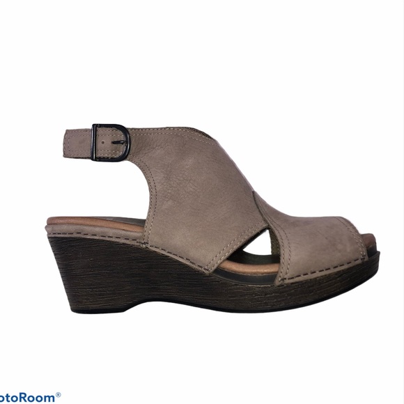 dansko vanda wedge sandal